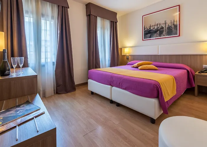 ホテル Il Moro Di 2*