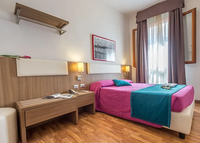 ホテル Il Moro Di 2*